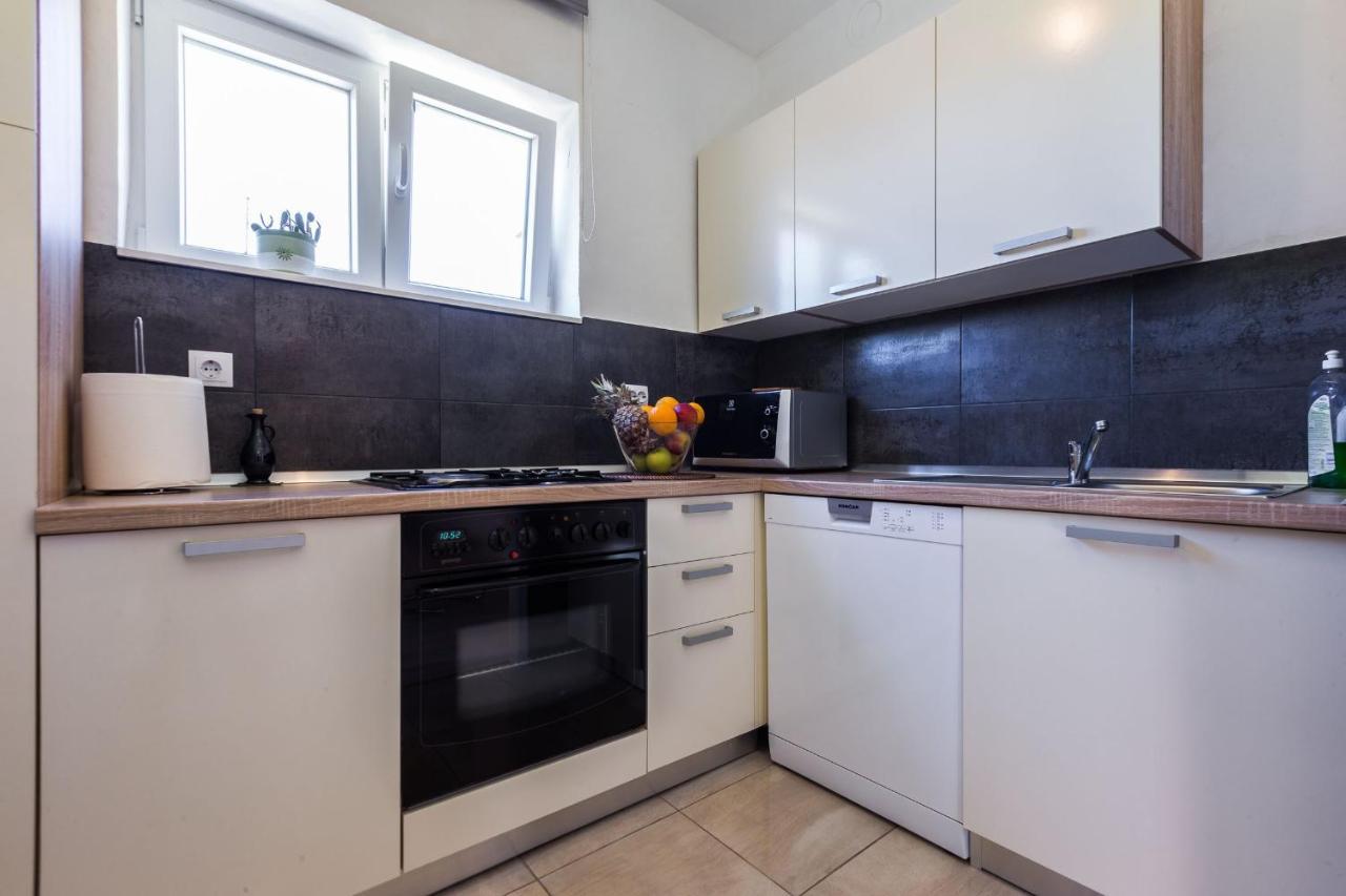 Makalu Apartment Zadar Bagian luar foto
